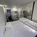 House Apartament *