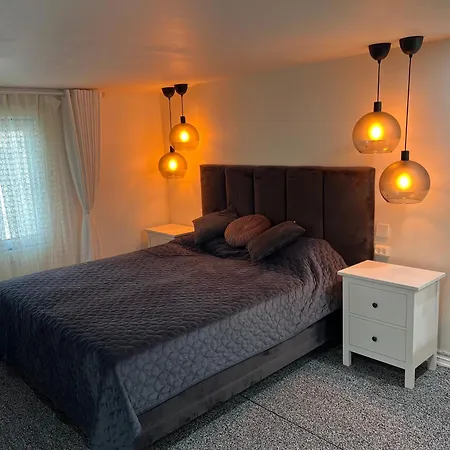 House Leilighet *