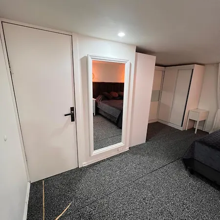 Apartment House *