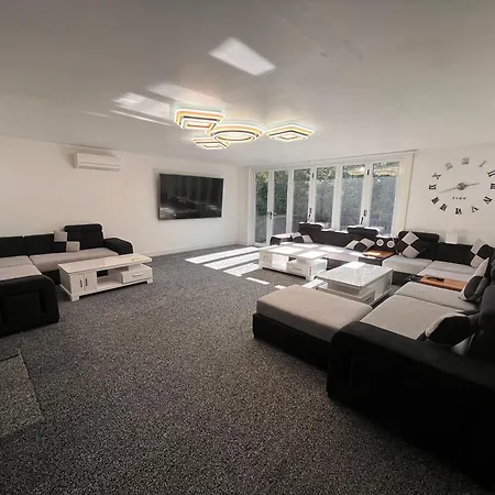 House * Årnes