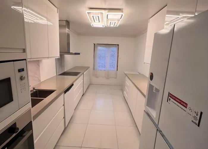 House Apartment *