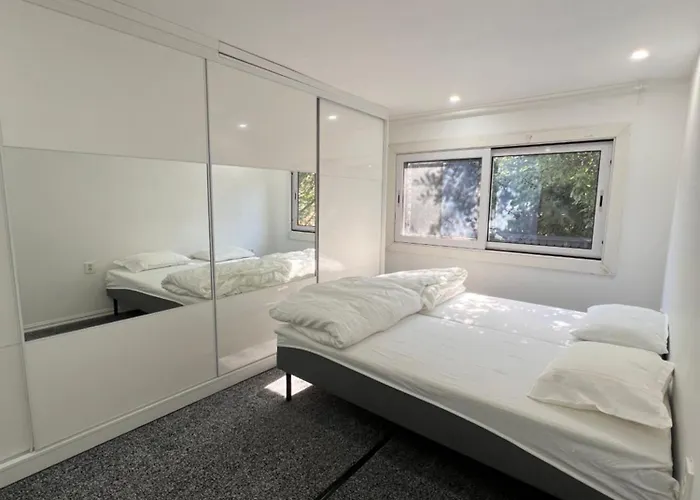 Apartment House *